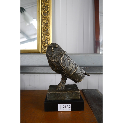 2132 - A Surrealist bronze owl chick on marble base