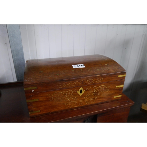 2136 - An Indian brass inlaid hardwood jewellery box