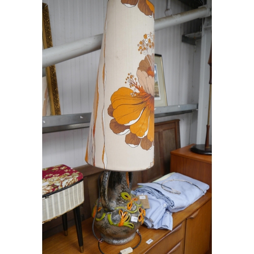 2439 - A mid 20th Century Herda lamp and shade