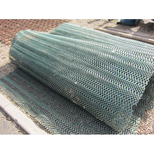 3211 - A roll of grass protector mesh