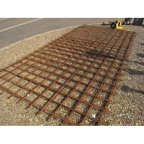 3214 - Four steel reinforcement sections