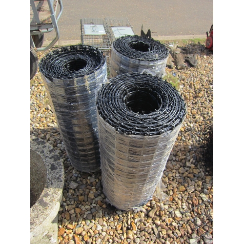 3258 - Three rolls of grass protection mesh