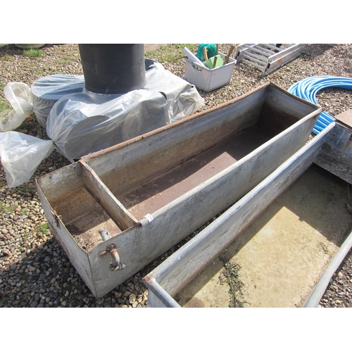 3271 - A galvanised cattle trough, approx. 6' long