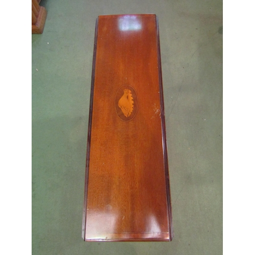 4089 - An Edwardian cross-banded mahogany Sutherland table, with canted rectangular top, 76cm wide extended