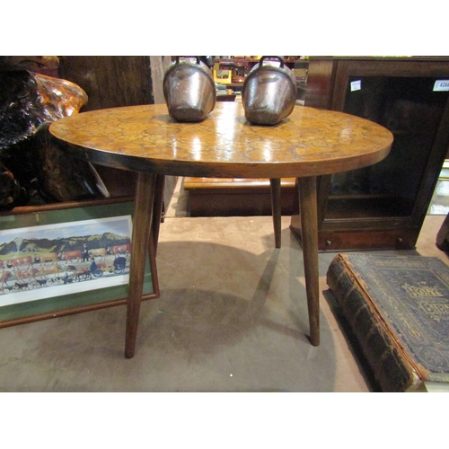 4269 - A circular top occasional table with crosscut end grain decoration over tapered legs, 40cm tall x 58... 