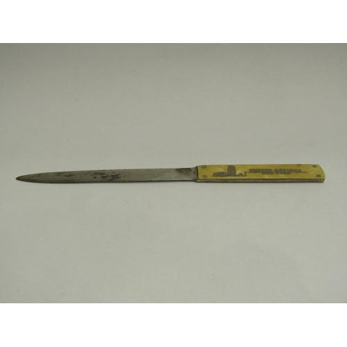 4416 - A United Nations New York letter opener and a magnifying glass with silver plated handle (2)