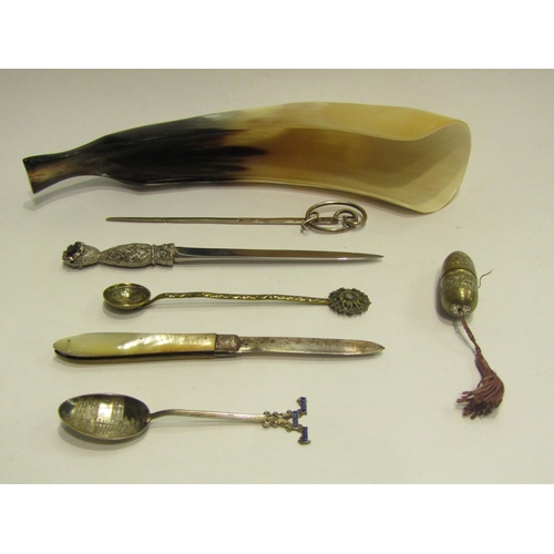 4434 - A bag of trinkets including piece of horn, paper knife, thimble case, penknife, spoons, etc.