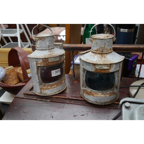 2072 - A small pair of metal ships lanterns, Port and Starboard