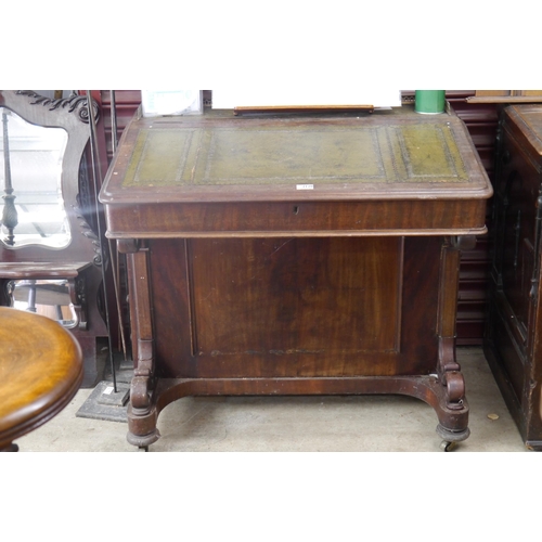 2120 - A Victorian mahogany davenport desk