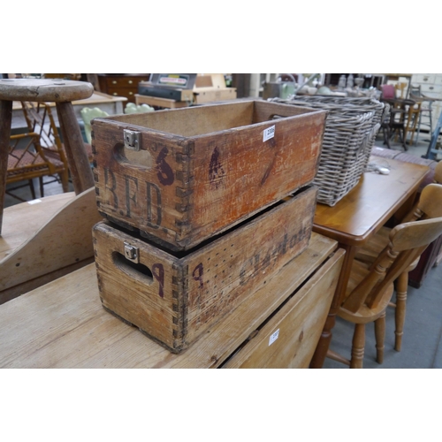 2306 - Two wooden beer crates