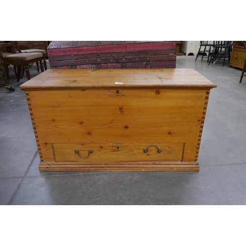 2312 - A 19th Century waxed pine mule chest box