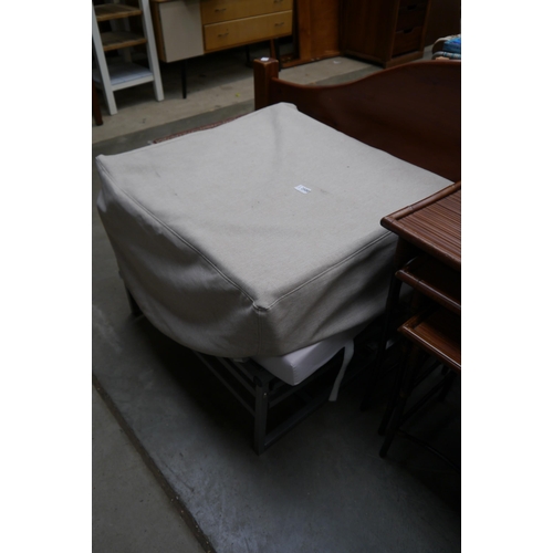 2500 - A modern metal day bed