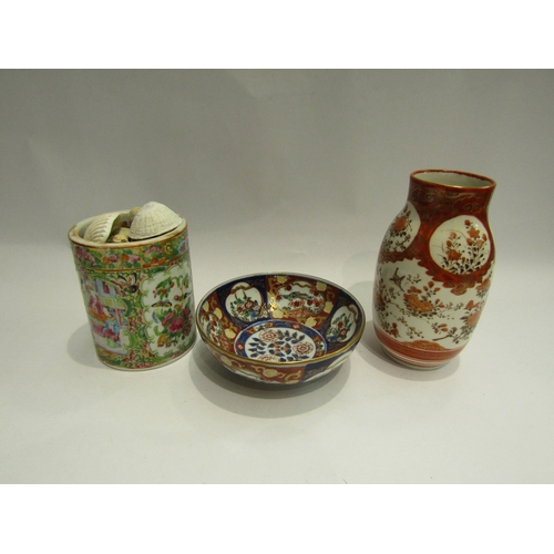 4487 - A Kutani vase, Canton container with shells and a bowl (3)