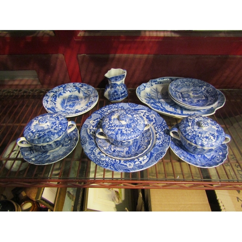 4488 - A selection of blue and white ceramics including Spode 