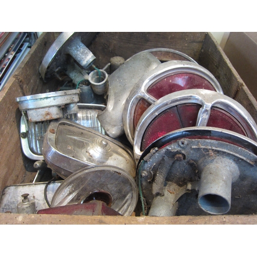 5047 - A box of mixed lamps,surrounds and lenses etc