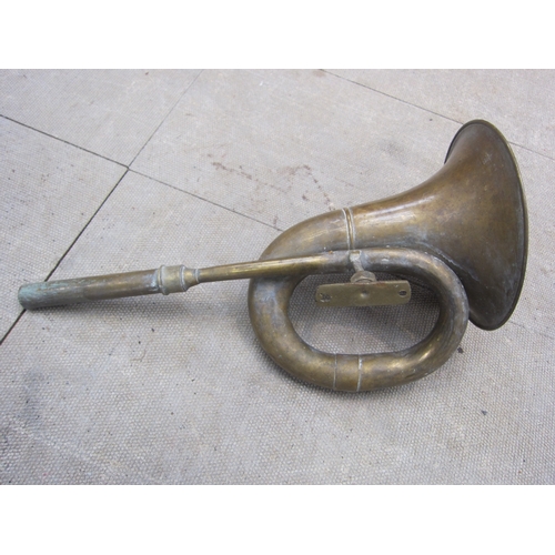 5065 - A vintage brass horn