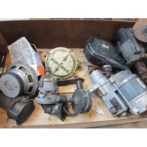 5084 - A box of mixed spares including lamps, etc