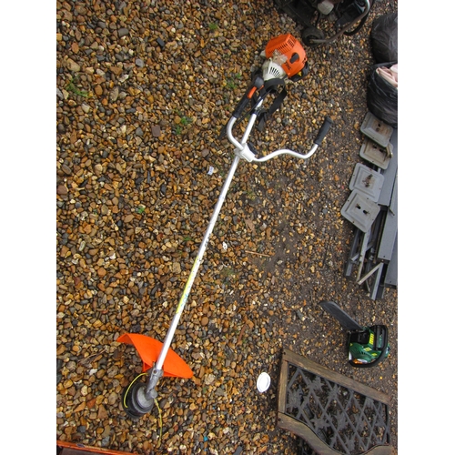 3309 - A Stihl FS90 petrol strimmer