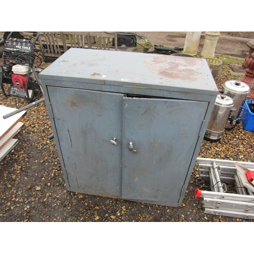 3331 - A two door workshop cabinet