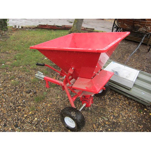 3231 - A fertiliser/seed spreader