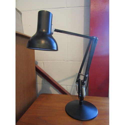 2031 - An Anglepoise 