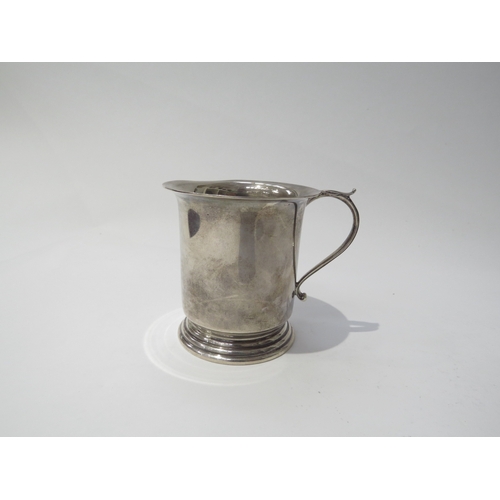 6431 - A Tuner & Simpson silver christening mug with stepped base, Birmingham 1964, 7cm, 108.9g