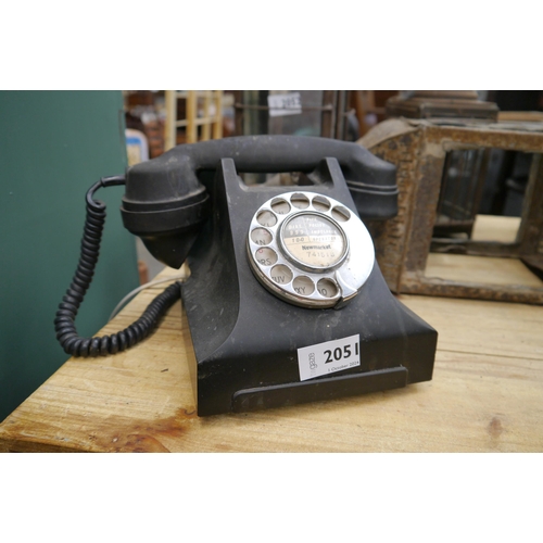 2051 - A Bakelite dial telephone