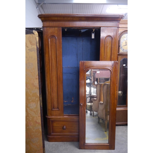 2499 - A Victorian mahogany wardrobe