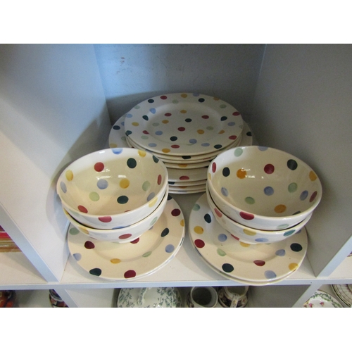 1494 - A set of Emma Bridgewater plates x 12 and bowls x4 (16)