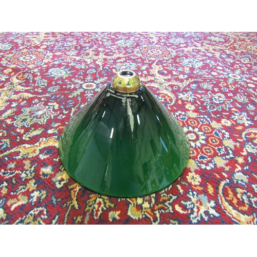 1566 - A Christopher Wray green pendant light shade