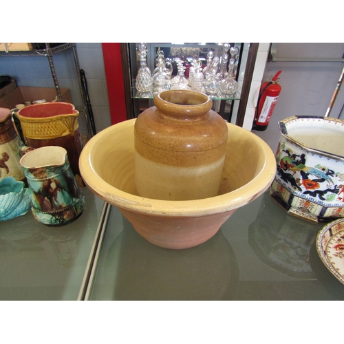 1584 - A stoneware proving bowl and a stoneware jug (2)