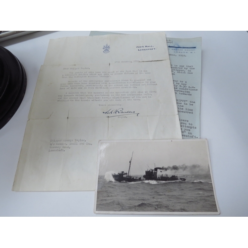 6326 - An item of Local Historical Interest relating to an act of bravery by a Lowestoft Skipper, George Ta... 