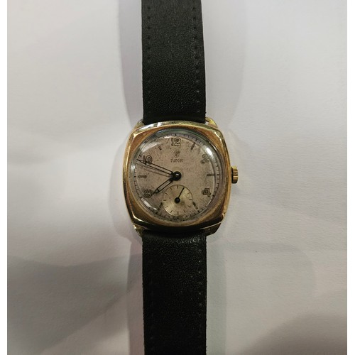 1371 - A 9ct gold cased Tudor wristwatch with Arabic numerals to every even number, subsidiary dial at 3 o'... 