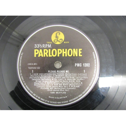 7146 - THE BEATLES: 'Please Please Me' LP, 4th UK mono pressing (PMC 1202, -1N/-1N matrix, vinyl a strong V... 