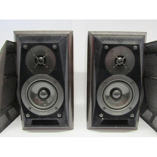 7356 - Hi-fi - A pair of Technics SB-M300M2 bookshelf speakers