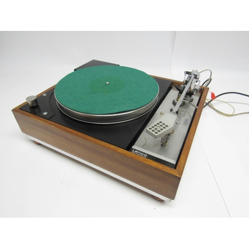 7460 - Hi-fi - A 1970s turntable fitted with Lenco tonearm and Shure M75-65 cartridge