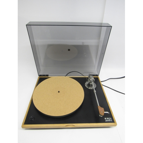 7486A - Hi-fi - A Rega Planar 2 turntable with Shure M44-7 cartridge, lid cracked