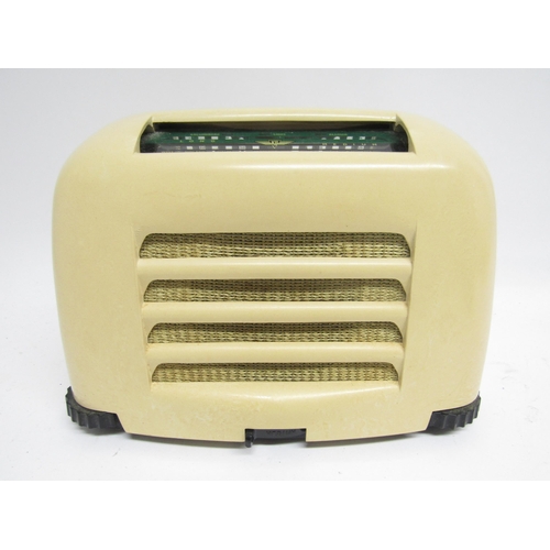 7299 - A Kolster Brandes (KB) FB10 cream Bakelite 'toaster' valve radio, c.1950