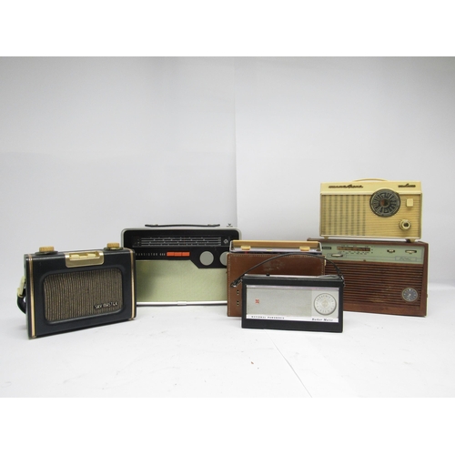 7436 - An interesting collection of vintage portable radios to include Pye Transistor 444 (designed by Robi... 