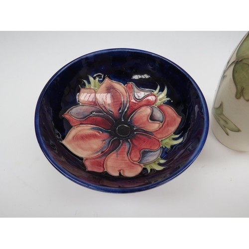 6110 - Two pieces of 20th Century, Moorcroft pedestal bowl 6.5cm tall, 14.5cm diameter and vase unmarked 13... 