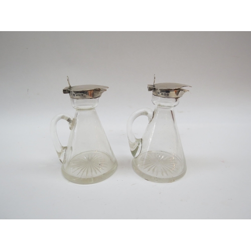 6344 - A pair of Hukin & Heath (John Thomas Heath & John Hartshorne Middleton) whisky noggins, clear glass ... 