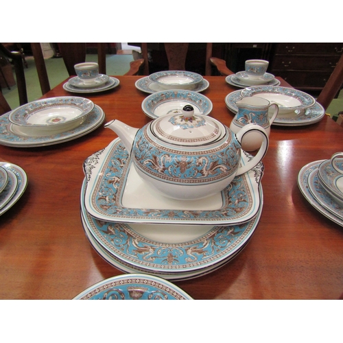 4105 - A quantity of Wedgwood 'Florentine' pattern dinner and tea ware