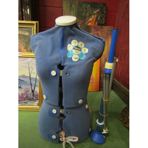 4200 - An adjustable dress-maker's mannequin complete with stand