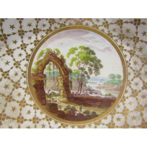 4385 - A First Period Minton plate, 150 in puce to base, 18.5cm diameter