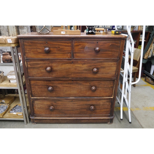 2080 - A Victorian mahogany two over three chest of drawers