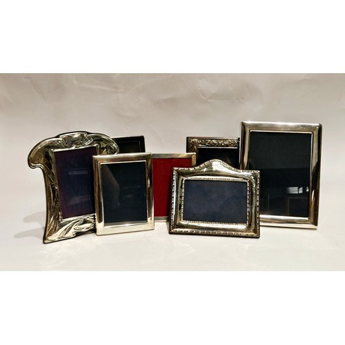 4435 - Seven various 20th Century modern silver and similar photograph frames