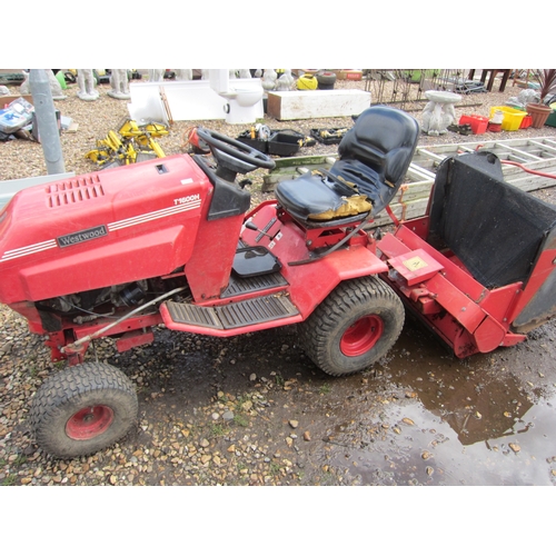 3369 - A Westwood ride-on mower with sweeper and collector