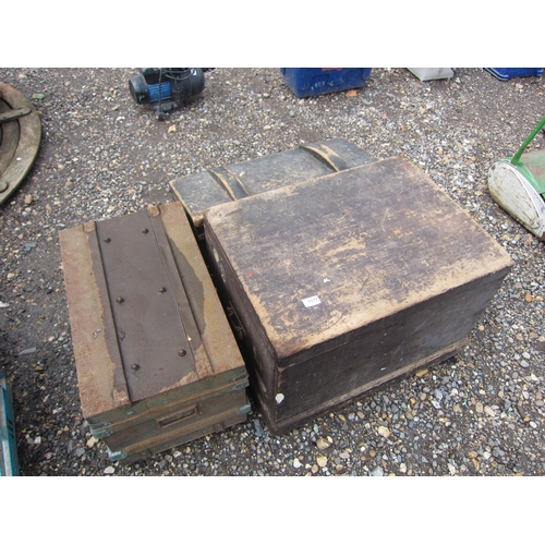 3377 - Two carpenter's chests and a metal chest