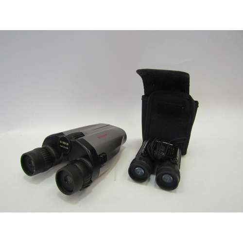 1254 - Two pairs of binoculars, Sunagor 18-100X30 and Praktica 8x21S