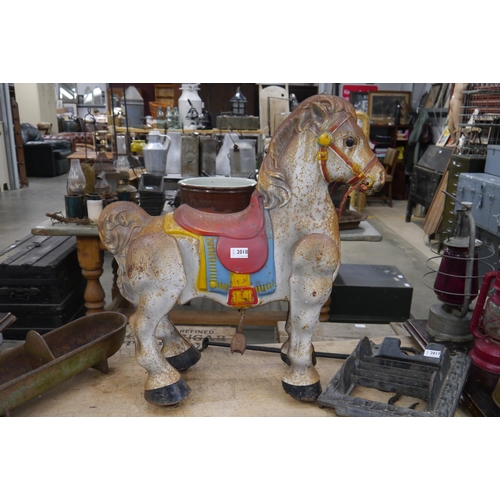 2018 - MOBO metal toy horse and child's wheelbarrow